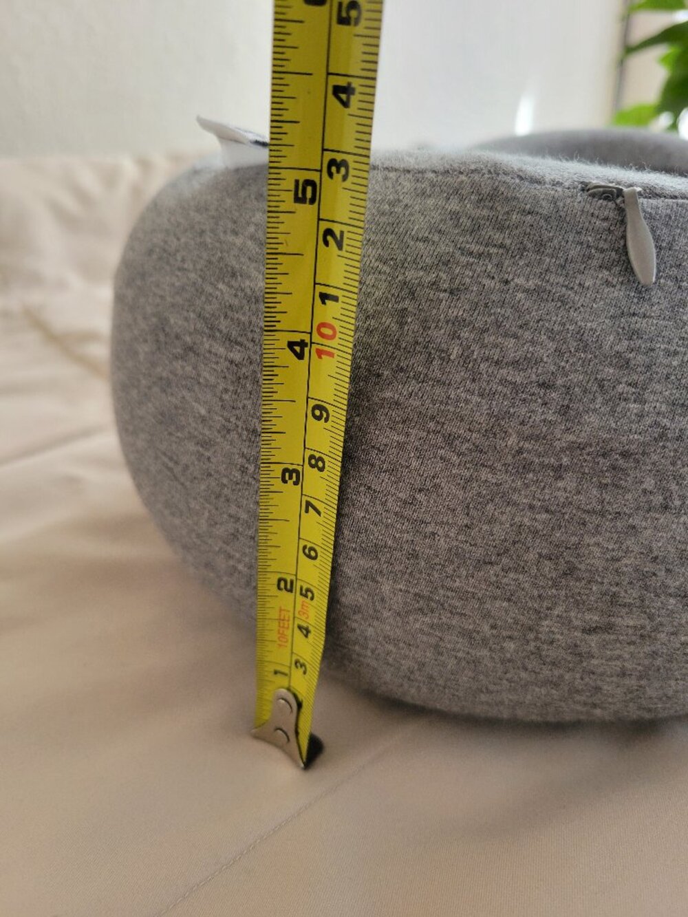 Wander  travel pillow. GREAT USED CONDITION. FIRM PRICE - Picture 5 of 7